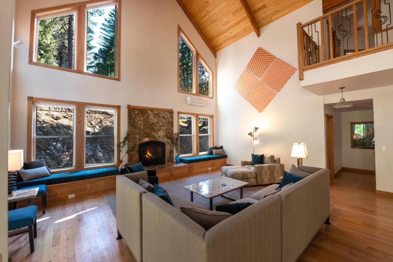 A Blue Sky Lodge Yosemite West Exterior foto